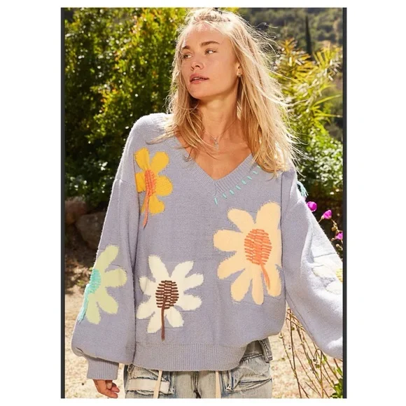LAST ONE $48 start #258  💕POL Floral Sweater - Picture 6 of 8